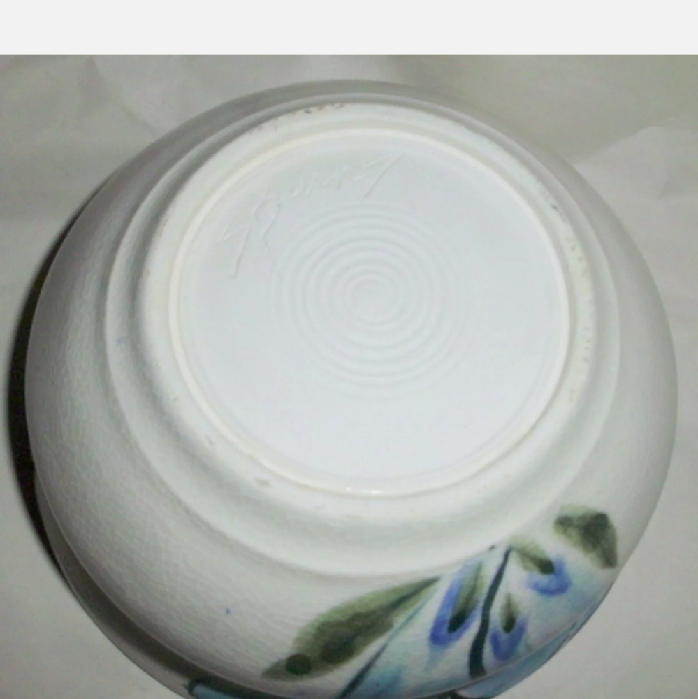Vintage Signed Art Pottery Bowl S. Burns Cottagecore Hand-Painted Teal Botanical - Picture 5 of 5